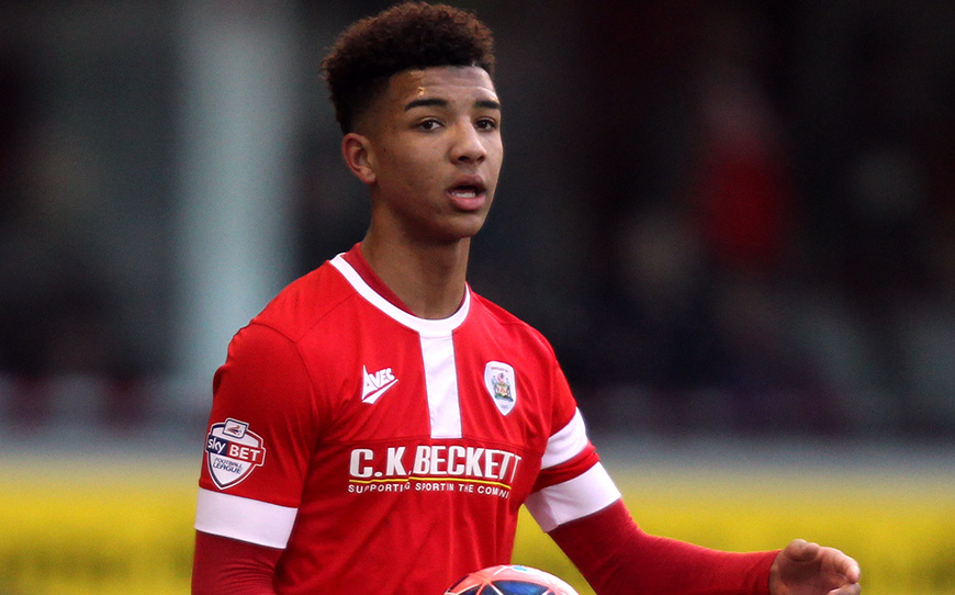 Barnsley Prospect Holgate Trials At Manchester United