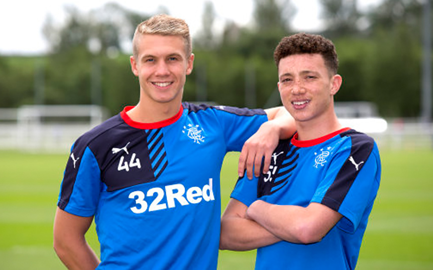 Lang Signs Deal With Rangers