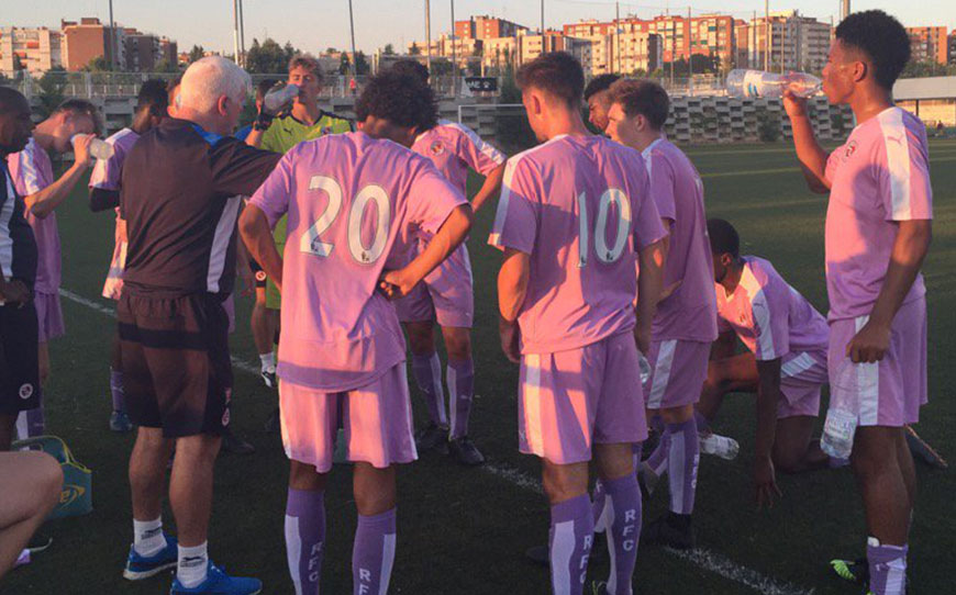 Reading U18s Boss Dodds Delighted with Spain Trip