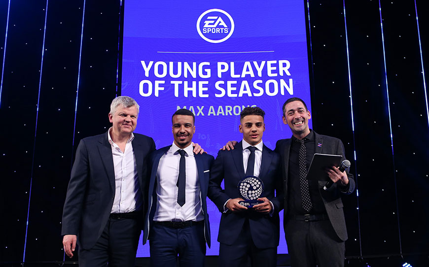 Aarons Claims Young Player of the Season Prize