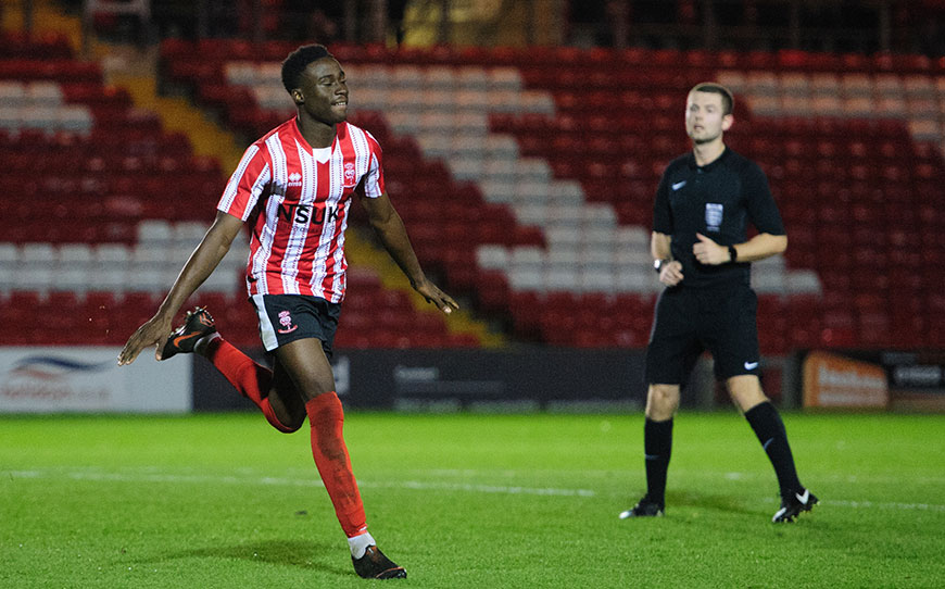Imps Youngster Adebayo-Smith Turns Pro