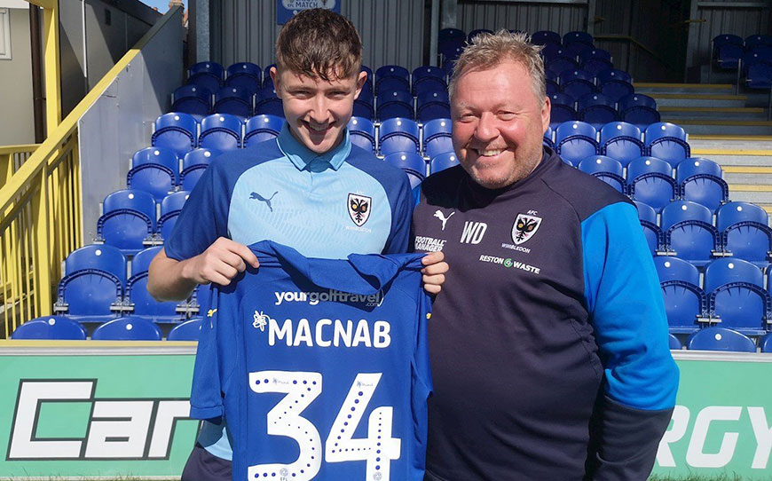 Dons Hand Pro Deal To Macnab