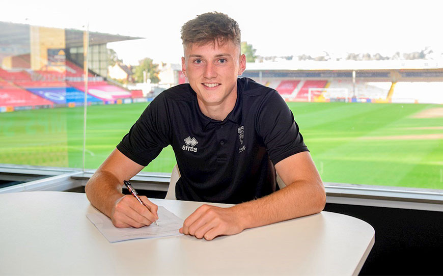 Imps Teen Cann Pens First Pro Contract