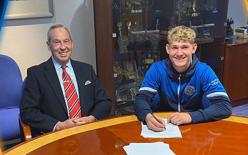 Shrews Sign Bevan To First Pro Deal