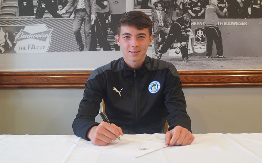 Wigan's Sze Signs Professional Contract