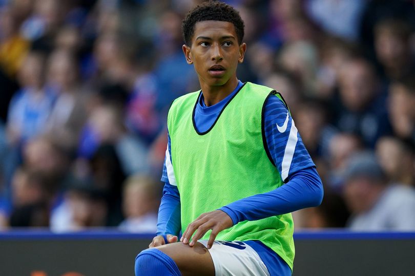 Zak Lovelace: 15-year-old becomes Millwall's second youngest debutant after  club receives school approval, Football News