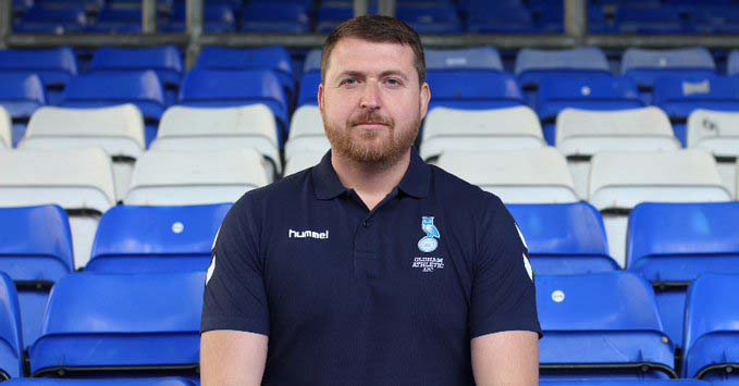 Oldham Athletic Appoint Dean as Youth Team Manager