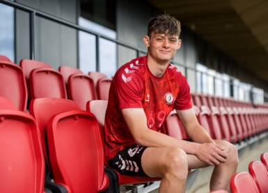 Robins Apprentice Rewarded With Pro Deal